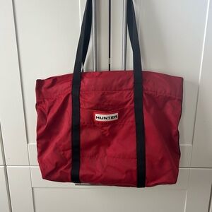 Hunter Tote bag